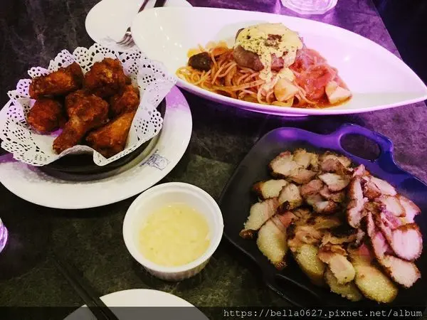 【高雄-西西里爵士餐酒館】佳餚美酒與美聲的饗宴｜味蕾及音符敲響你身體的每個神經使你放鬆煩惱拋到九霄雲外~