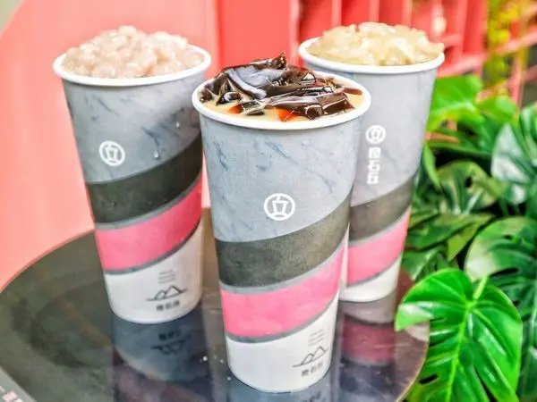 【台中】良石丘。IG熱門打卡點，香濃小芋圓讓你一喝就上癮