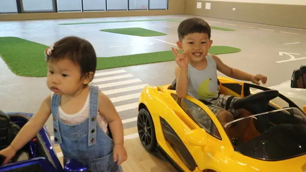 。高雄旅遊。鈞怡大飯店．愛河畔無敵景觀親子同樂優質飯店