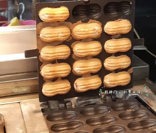 【台中】韓國美食-花生燒口感綿密甜甜的★還有栗子造型(年糕口味)，口味獨特★一中新美食