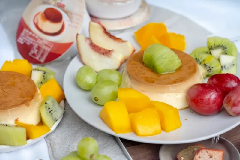 台南甜點 方蘭川布丁｜臺南人帶出場的焦皮布丁，品嚐老夫妻的幸福滋味 · 算命的說我很愛吃