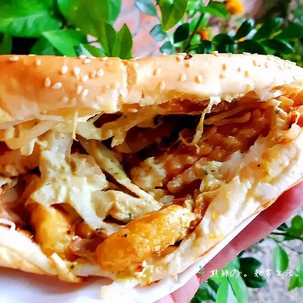 【台中】料理無國界★用正宗土耳其廚藝擄獲台灣人的胃★料多美味卡霸捲令人吮指回味