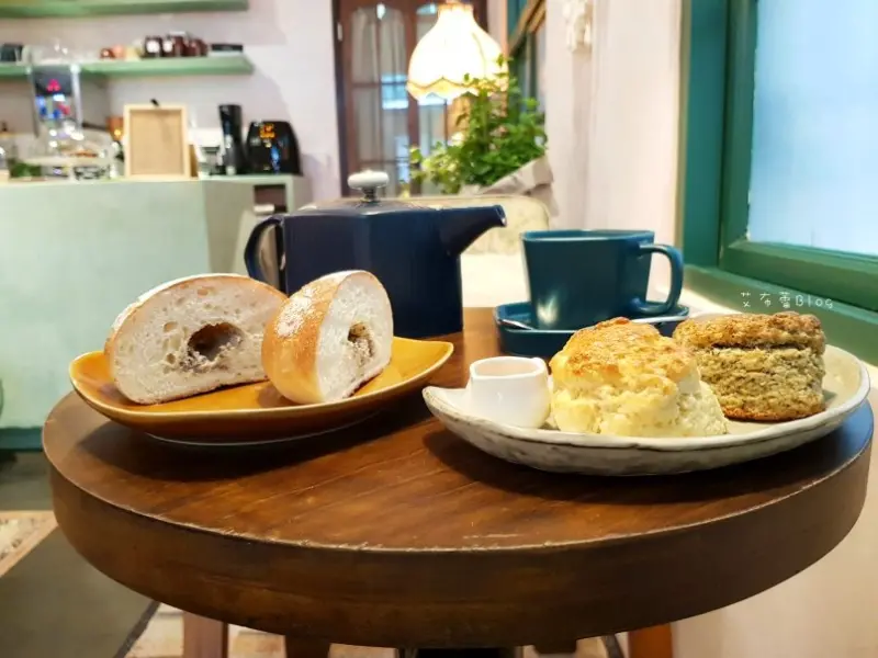 《高雄美食》MuchNess 酪上號❤巷弄咖啡館~澳門風情，自家手作烘焙｡