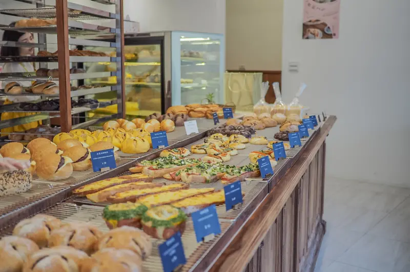 順道パン｜台中咖啡廳｜豐原最美麵包店，台中優雅午後首選之店。