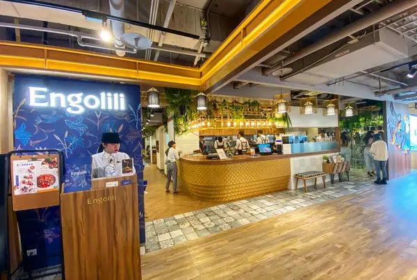 (台北中山站)Engolili英格莉莉輕食館 中山站誠品南西 網美系英式風餐廳 豹紋英式鬆餅 早午餐義大利麵甜點 耶誕限量套餐