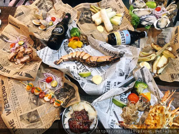 圓圓家愛吃貨-《板橋美食》下班後的小確幸，火夯seafood海鮮燒烤，浮誇系手臂蝦~~超誇張的燒烤料理