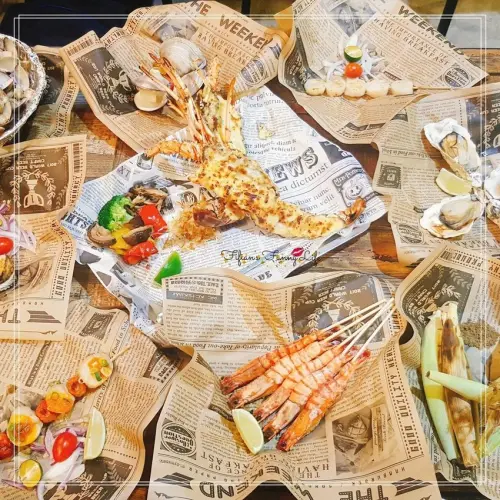 | 板橋府中美食 | 火夯seafood海鮮燒烤 超推焗烤大龍蝦 海鮮控一定要來朝聖