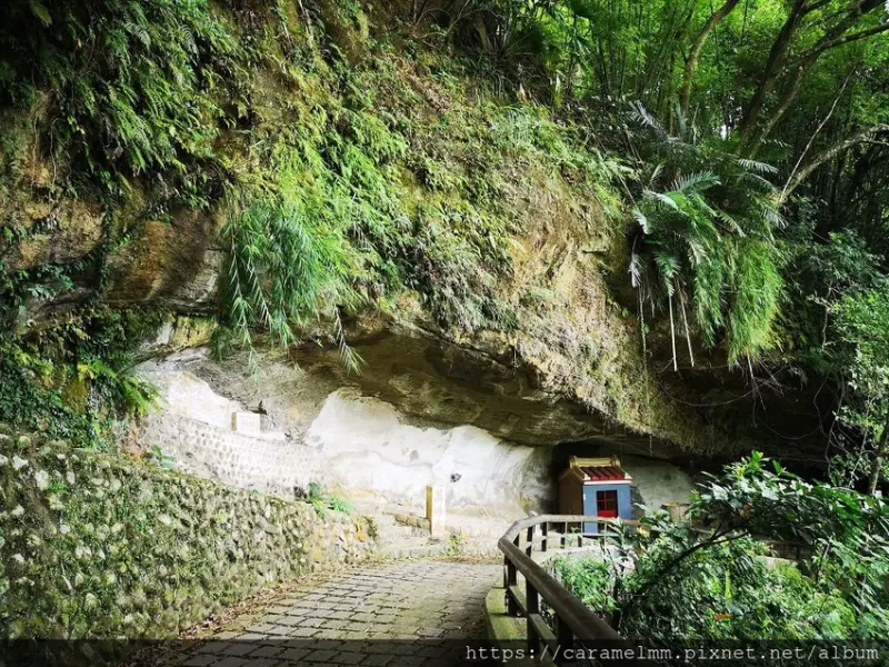 【新竹峨嵋】藤坪步道 六寮古道 萬佛庵步道 獅山步道 串成一圈一次走完 新竹一日遊 新竹景點 獅頭山風景區