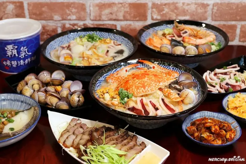 台中霸氣螃蟹海鮮粥漢口店，漁港直送生猛海鮮現煮超鮮甜，夜貓族宵夜粥好選擇