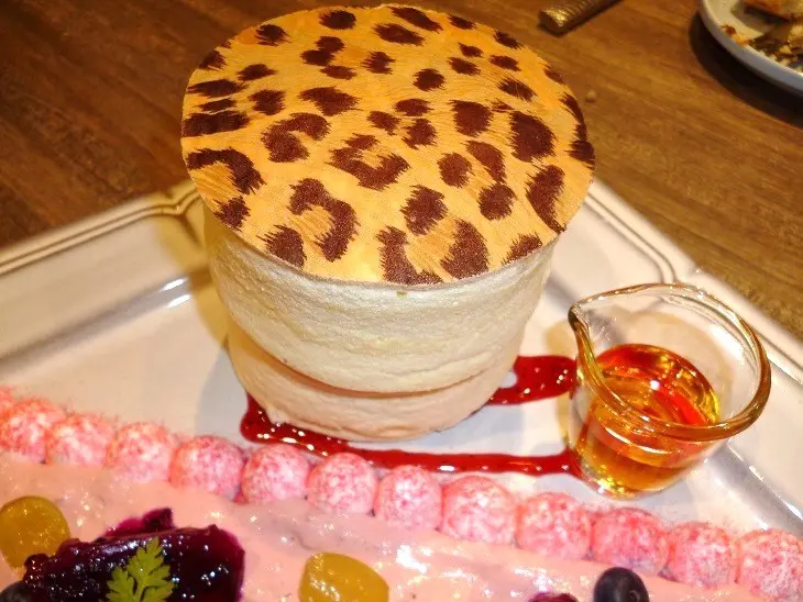 自然純粹的英式風味,別具巧思的下午茶甜品-英格莉莉輕食館Engolili Cafe台北誠品南西店体驗心得