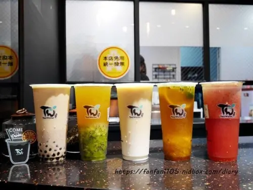 【板橋飲料推薦】TEA WATER-板橋店 #手搖飲料 #天然茶葉 #新鮮水果 #板橋美食