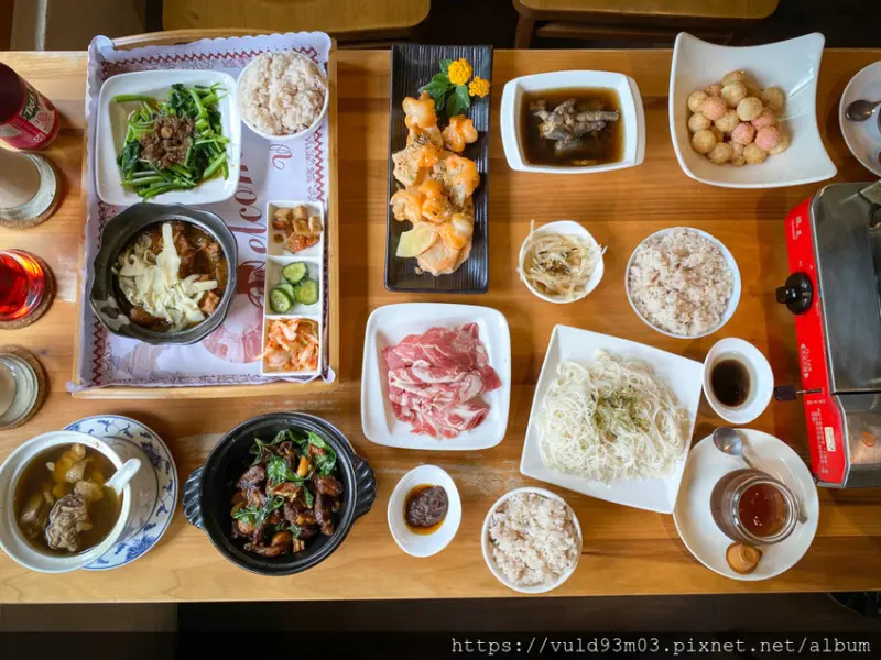台中美食。吃 | 田寮農莊 | 台中南屯。落羽松秘境景觀餐廳。城市裡的文藝小秘境。總鋪師古早味農家菜。親子情侶共遊聚餐。IG打卡拍照景點