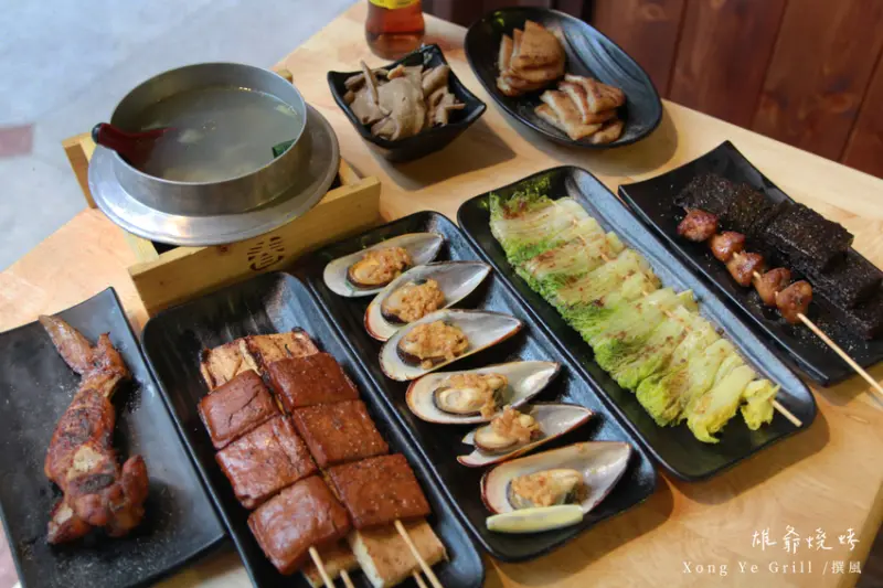 南崁平價串燒新開幕！雄爺燒烤，還有海尼根、台啤買一送一，宵夜小酌聚會燒烤推薦