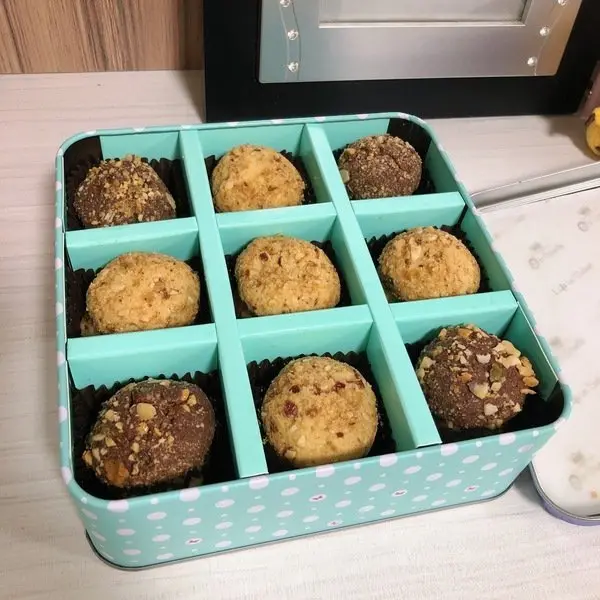 【歐詩太糖OS CANDY/宅配曲奇餅乾/彌月禮盒/伴手禮盒】歐詩太糖Os Candy皇家金莎曲奇+堅果三部曲，口口香濃、口口幸福~