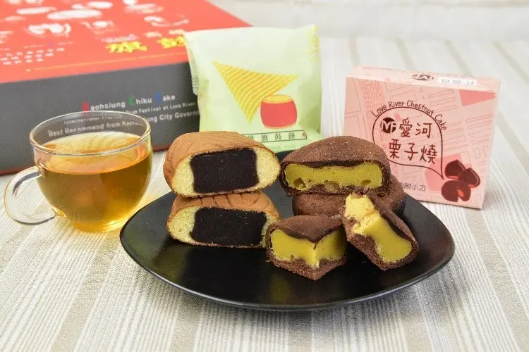 【高雄伴手禮】 愛河附近必去伴手禮店家｜瑪莉食品行。高雄旗鼓餅、愛河栗子燒讓人一吃就難忘！