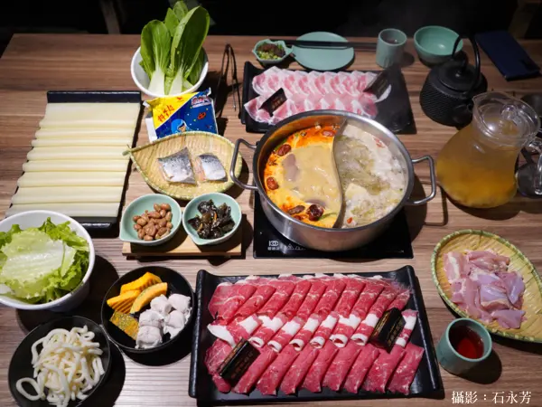 巴適麻辣鍋-澎湖特色鍋物|在地推薦火鍋|麻辣鍋吃到飽|必吃美食|吃到飽餐廳 - 石永芳忘情之歌