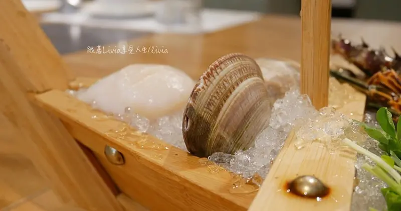 【東區火鍋推薦】故意goodeat海鮮鍋物 現撈活體澎湃海鮮火鍋│網美風東區火鍋│大推牛奶鍋 ❤跟著Livia享受人生❤