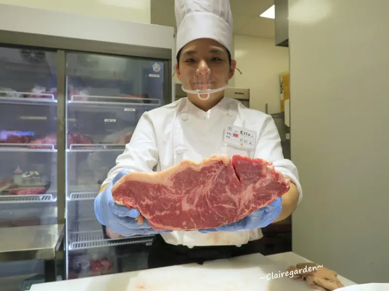 台北 捷運南港站Ikinari Steak~台灣一號店，牛排吃法新定義