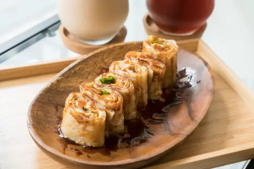 台北日式早午餐 沐沐家朝食 日式烤飯糰vs.台式三杯雞蛋餅