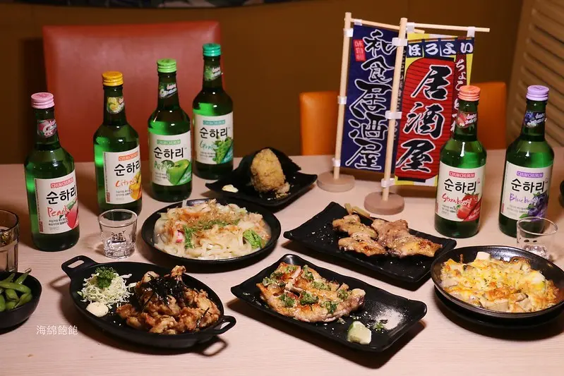 小琉球必吃美食『筑安心串燒居酒屋』全小琉球最強日式居酒屋！適合網美拍照的日式燈籠、霓虹燈招牌、海龜牆！附菜單價位