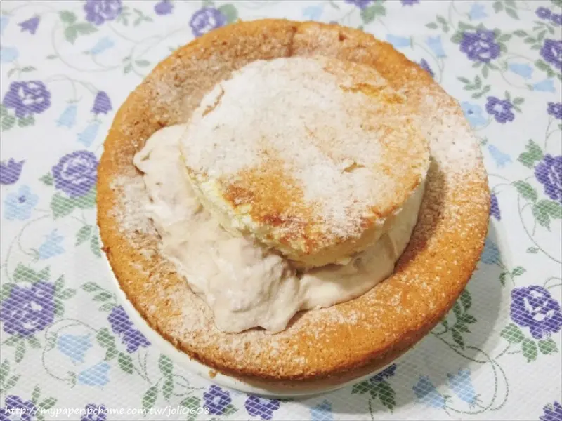 【楊子葳吃不膩蛋糕】鮮奶芋泥蛋糕&黃金柚蛋糕~板橋甜點推薦 因好吃而聞名 蛋糕樸實卻真材實料 滑潤順口真的吃不膩