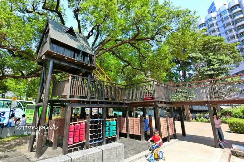 台中的公園太狂了！沙坑、溜滑梯不夠看～竟然還有樹屋！親子放電好去處～ - 棉花糖的天空