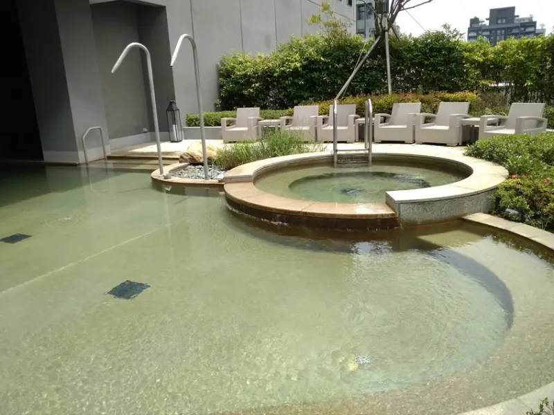 礁溪寒沐酒店-游泳池、SPA、戲水池˙泡湯、健身、樂趣多