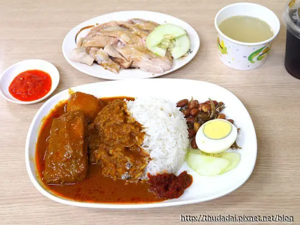 [晚餐食記] 新竹－小馬客海南雞飯．椰漿飯