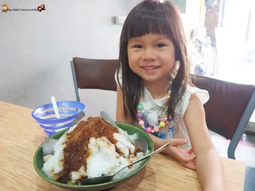 吃冰王 台南東區平價剉冰 好大碗五寶冰只要45元