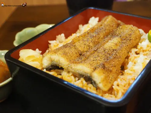 旨豐藏鰻魚壽司專門 十道工序處理才能完成的鰻魚料理 台南鰻魚飯推薦/鰻魚創意料理/手做鰻魚壽司