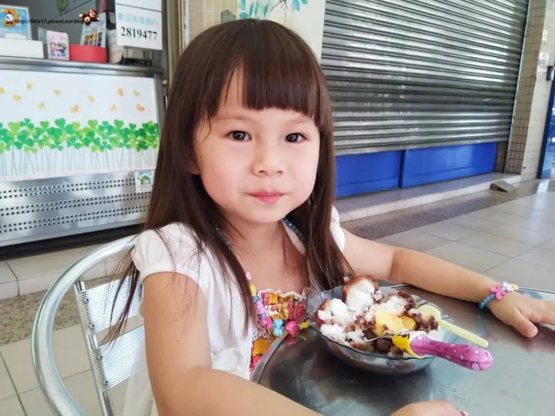 569檸檬愛玉 近北區親子天空沙坑  老闆娘很親切 還送小朋友重複使用練習紙