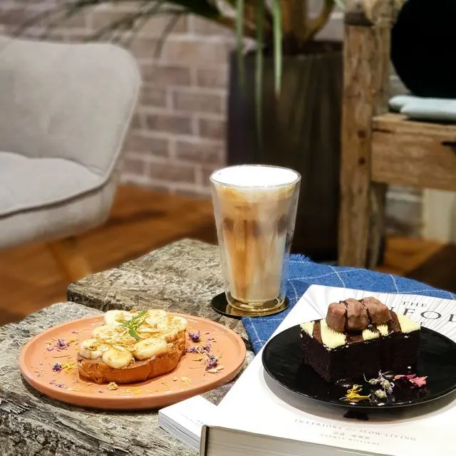 台北美食||Urban Project城市空間工作室-洗衣的片刻，先來杯咖啡搭配手作三明治 ||大同區、台北咖啡廳、迪化街