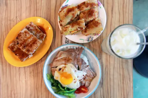 中壢｜腦公懷舊冰室場景現身內壢！永芯茶餐廳港仔餅，店家自創港仔餅意外勾起我的美食記憶｜撰風 - 翻閱，城市的溫度