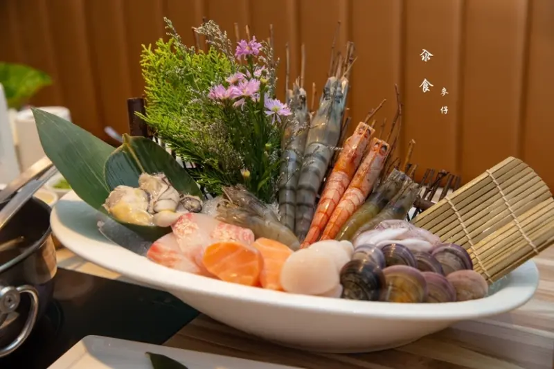 【汆食作伙鍋】大同大學旁的親子友善鍋物餐廳～『入水人良』越簡單、越真實 ; 越真實，越毫無保留｜台北精緻火鍋推薦、台北捷運中山站火鍋 @麥仔の生活日記