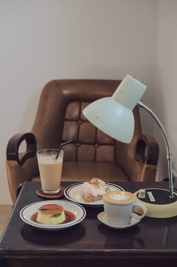 台中咖啡廳｜鐵木 Ironwood｜藏身於田野間自家烘焙咖啡店，超推磅蛋糕、草莓乳酪塔