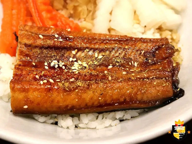 台南日本料理x熱炒／嚴選頂級日本種鰻／外銷日本4尾1公斤規格／老饕必點隱藏版菜色／當季新鮮食材／價格實在CP值高