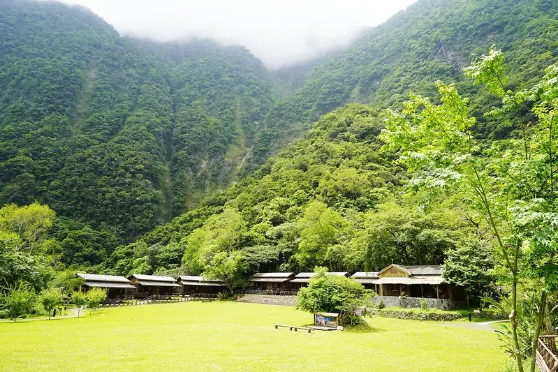 【台灣，花蓮】時空凍結的美麗山谷，布洛灣太魯閣山月村 Taroko Village Hote。（花蓮住宿推薦/秀林美食推薦）
