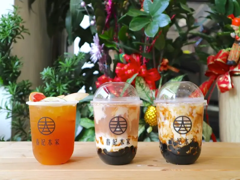 春紀本家ChunJi Sugar 台南成大店：超濃厚黑糖波霸鮮奶，搭配獨家炙燒海鹽黑糖奶蓋.高品質無調整鮮乳坊小農鮮乳，給你真正的濃醇香甜黑糖奶│台南成大商圈必喝飲品 - 進食的巨鼠