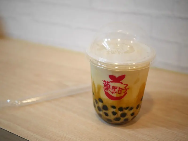 【新竹美食】菓點子(巨城店)，新竹巨城旁飲品專賣店，來杯新鮮水果冰沙沁涼一夏。(新竹手搖、飲料店、珍珠奶茶、水果冰沙)