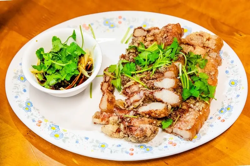 【馬祖-北竿美食】北竿老街-假日小館.紅糟肉是一絕