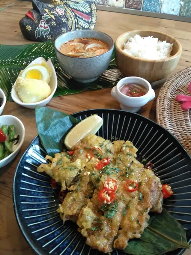 泰一定食-嘉義首家泰式定食專賣店(更新：泰一定食搬遷至台南大遠百公園店三樓)