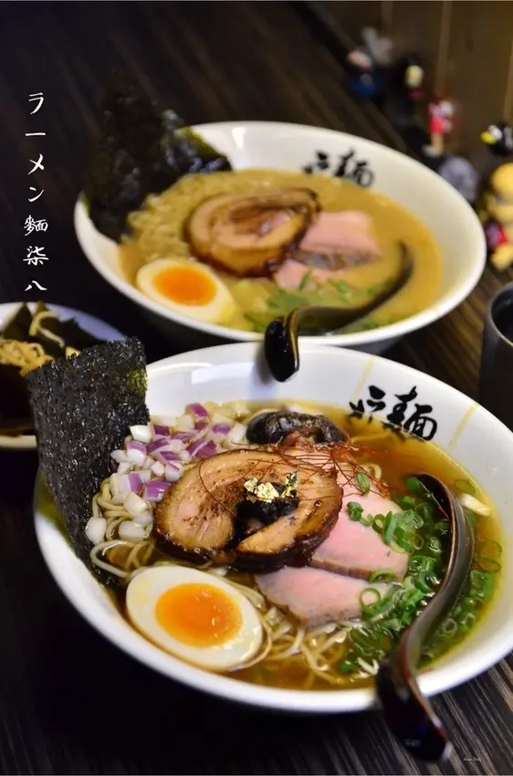 | 高雄美食 |一週只營業三天的神秘拉麵/ラーメン麵柒八