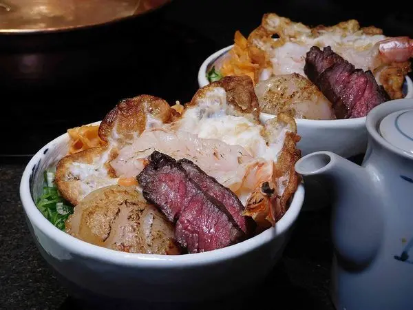 信義安和站美食:蘭亭鍋物割烹，超強美國牛火鍋，超大塊牛小排與霸王和牛滷肉飯太強了