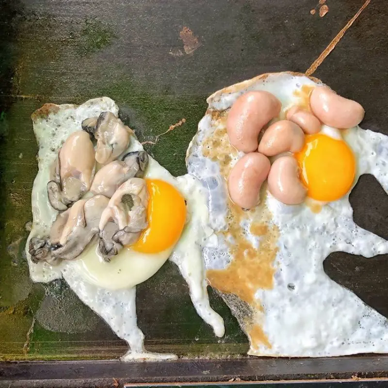 台南早餐店就是狂竟賣著 「雞佛蛋餅」「 蚵仔漢堡 」一大早吃這麼補保證「並蹦叫」 蟹堡王早餐店浮誇無極限阿 | 小白只饗ㄔ美食