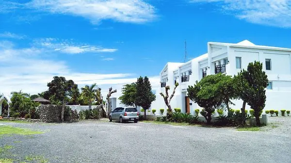 【屏東/墾丁/恆春/車城•住宿推薦】享受 悠閒 慢活 愜意 不被打擾的浩呆時光@國境之南 墾丁 海比尼斯Happiness 獨棟泳池 villa  || 兄弟 姊妹 親子 好友 小旅行 包棟 的最佳選