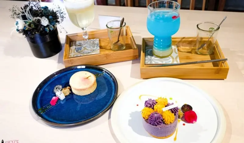 台南我們 Our.家的甜點苗栗分店，隱身在傳統柑仔店二樓裡，老宅裡的美味甜點