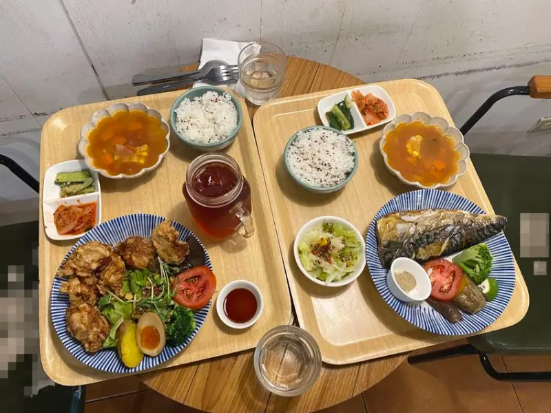 【台北中山區-一齊享食間】捷運行天宮站周邊中式簡餐推薦、再忙也要吃個午餐