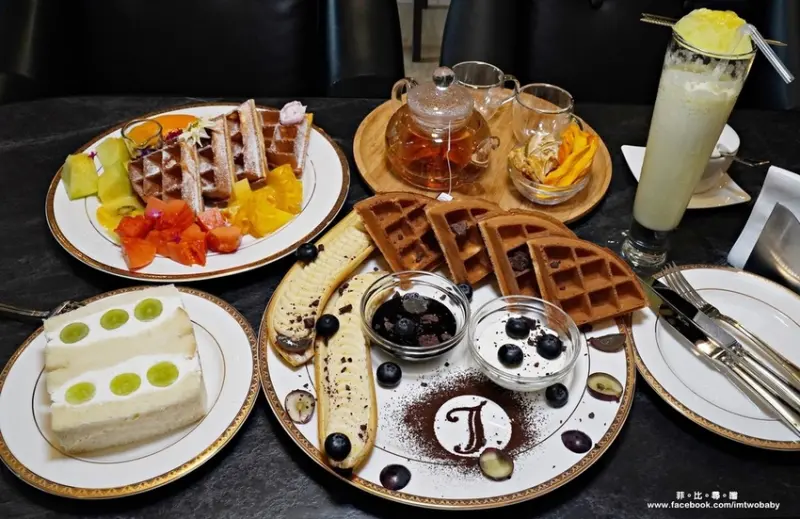 Juicy Jewel 就是這 LV界的頂級水果精品佛心的價格 享受視覺上的頂級饗宴 水果下午茶鬆餅/水果吐司三明治/進口高級水果禮盒