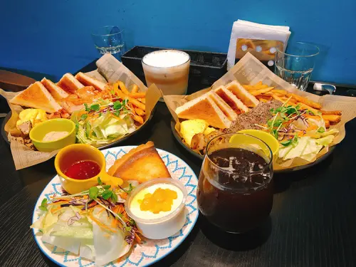 U & me 找咖 中正區美食 古亭站不限時早午餐  大份量牛排 手做甜派 鹹派 限量手工蛋糕