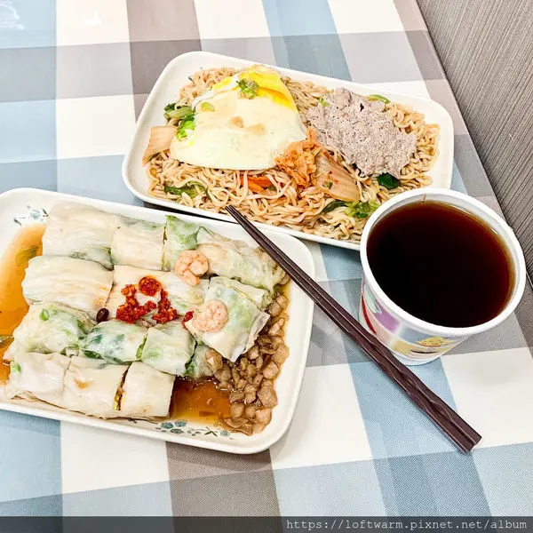 九穗禾石磨腸粉現點現蒸 來晚了吃不到~ 經典廣式小吃蝦仁腸粉 雞蛋腸粉 豬肉蝦仁腸粉 牛肉腸粉推薦...